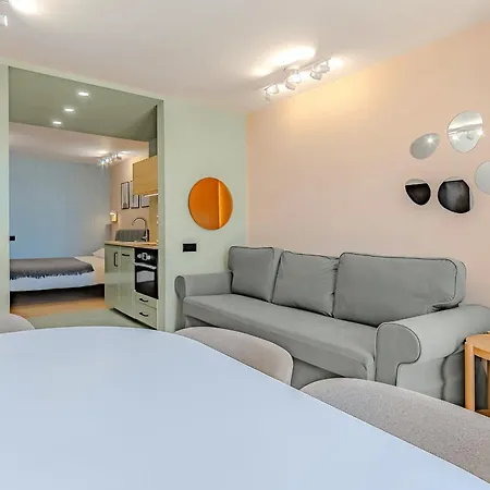 Апартаменты Newly Renovated 2 Min From Playa La Arena