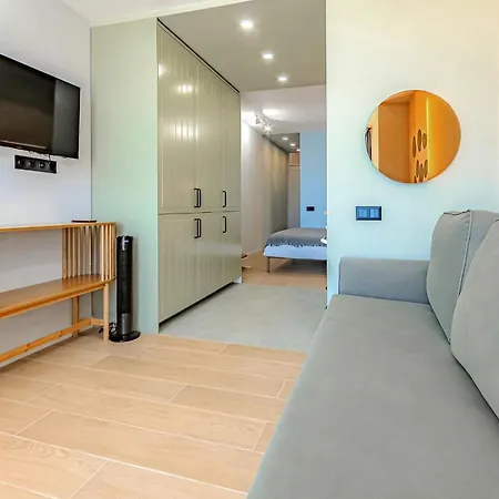 Newly Renovated 2 Min From Playa La Arena Apartment *