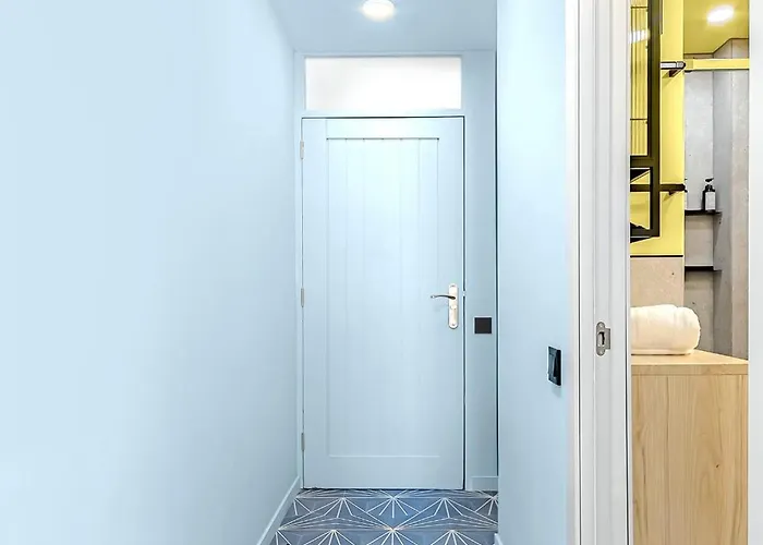 Newly Renovated 2 Min From Playa La Arena *