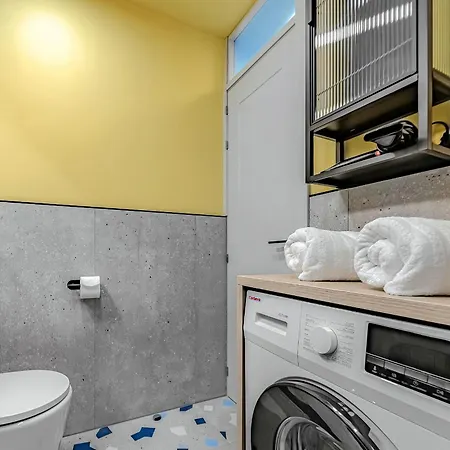 Newly Renovated 2 Min From Playa La Arena דירה